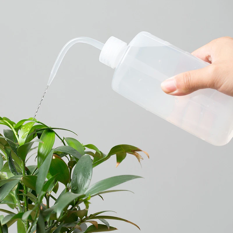 250/500/1000ml Curved Spout Bo - Gardening Tools Sharp recension och pris